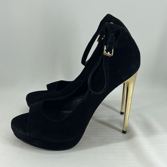 🍁2/$25 🍁 BCBG Black Peep Toe Gold Heel Stiletto - Picture 5 of 12